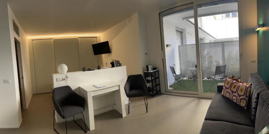 Green Space Studio In The Center Рим Екстер'єр фото